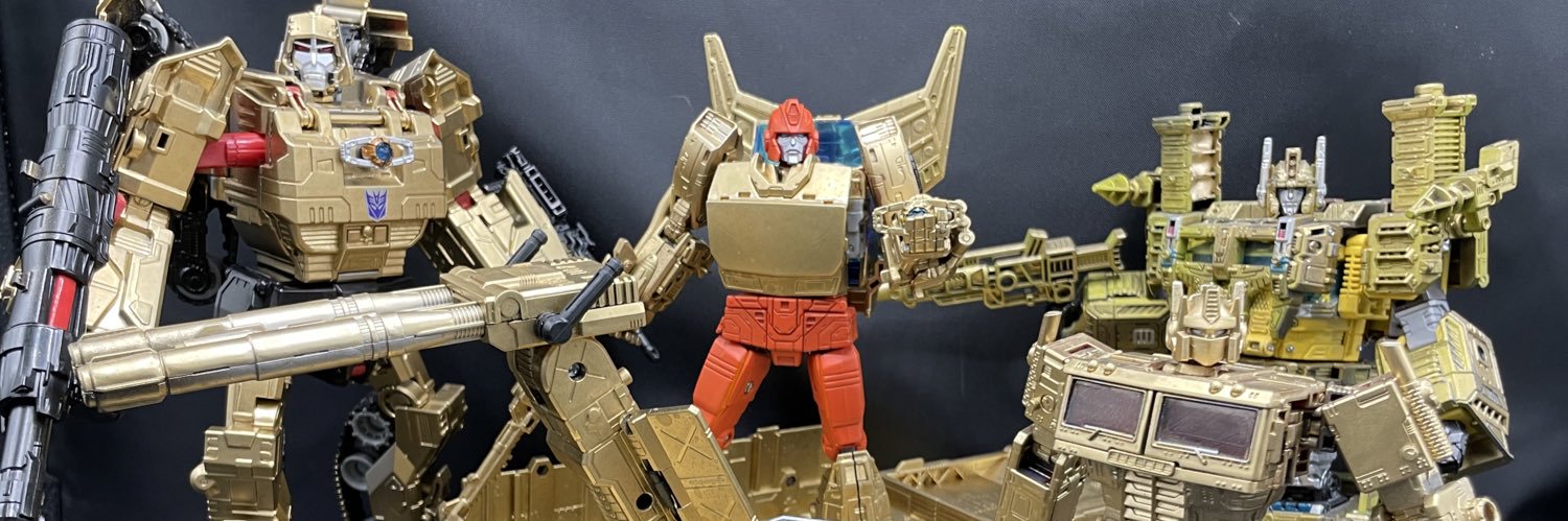 Cryptid’s Customs banner