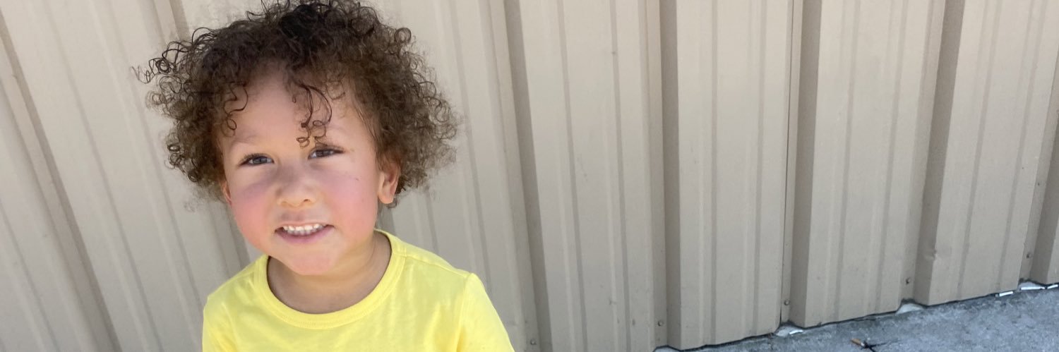 kieee___'s profile banner image