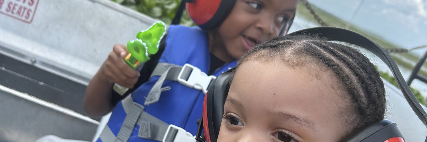 sheee_2x's profile banner image