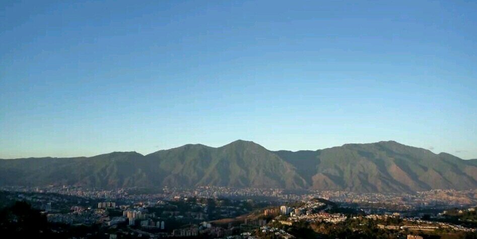 miguevelazco's profile banner image
