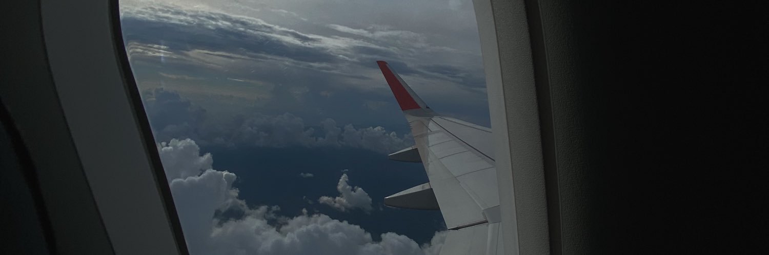 Yoselinzb's profile banner image