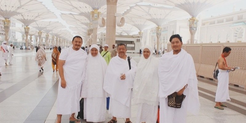 faizaaw's profile banner image