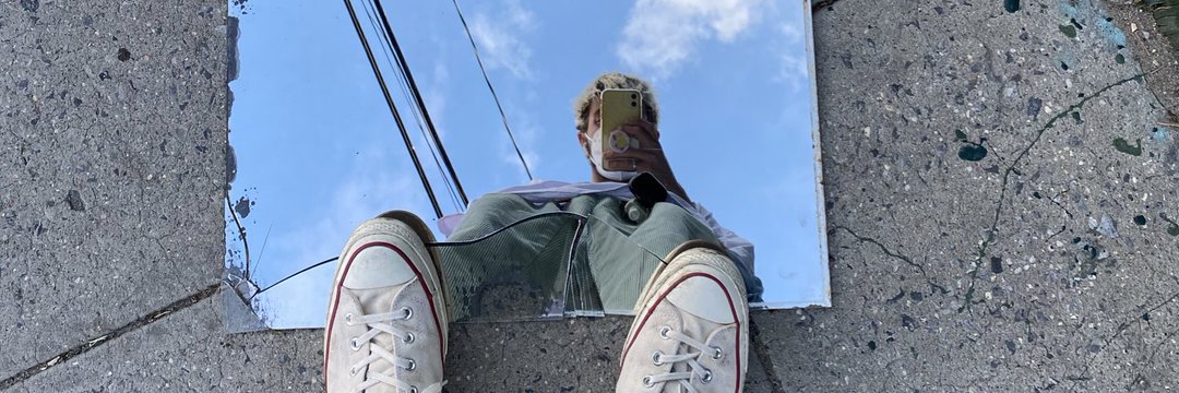 helendm_'s profile banner image