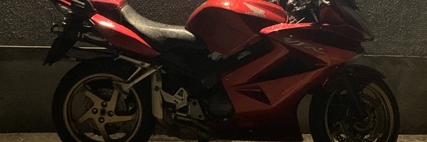 law72D's profile banner image