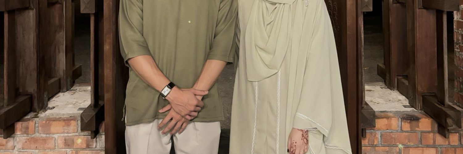 frhnnzreen's profile banner image