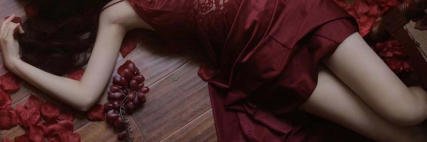 月下孤影 banner
