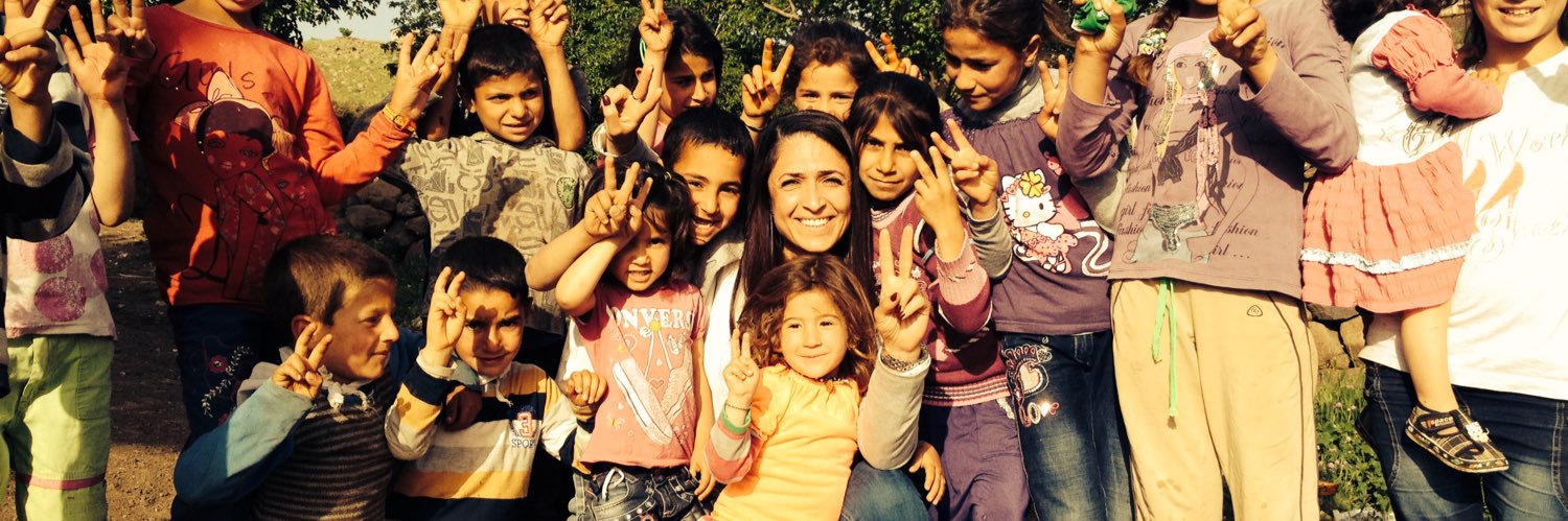 YesimIncedursun's profile banner image