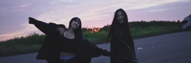 Riz 🛩️ banner