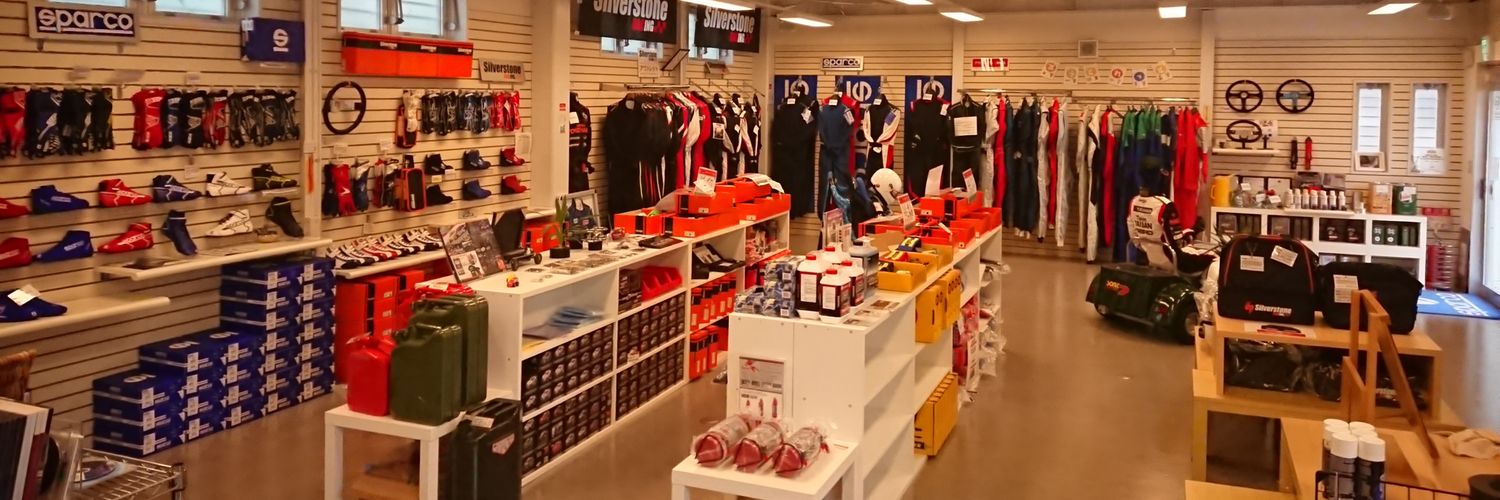 レース用品専門店「RAC RACING GEAR SHOP」🏁 banner