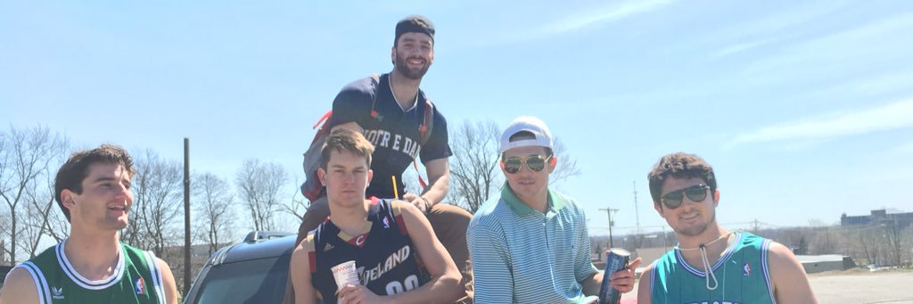 dertyberty's profile banner image