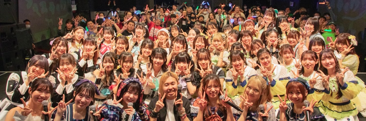 たーにー。👗💚 banner