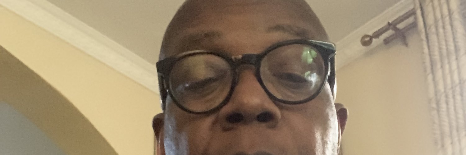 ezeawo's profile banner image
