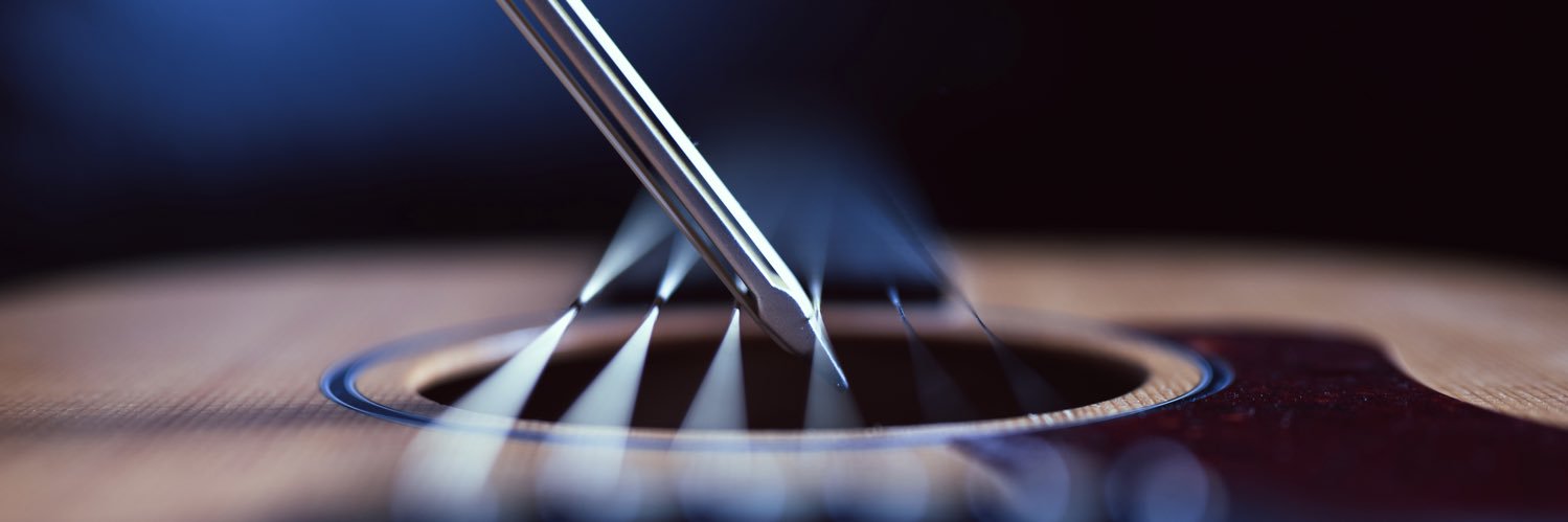 Pickaso Guitar Bow banner