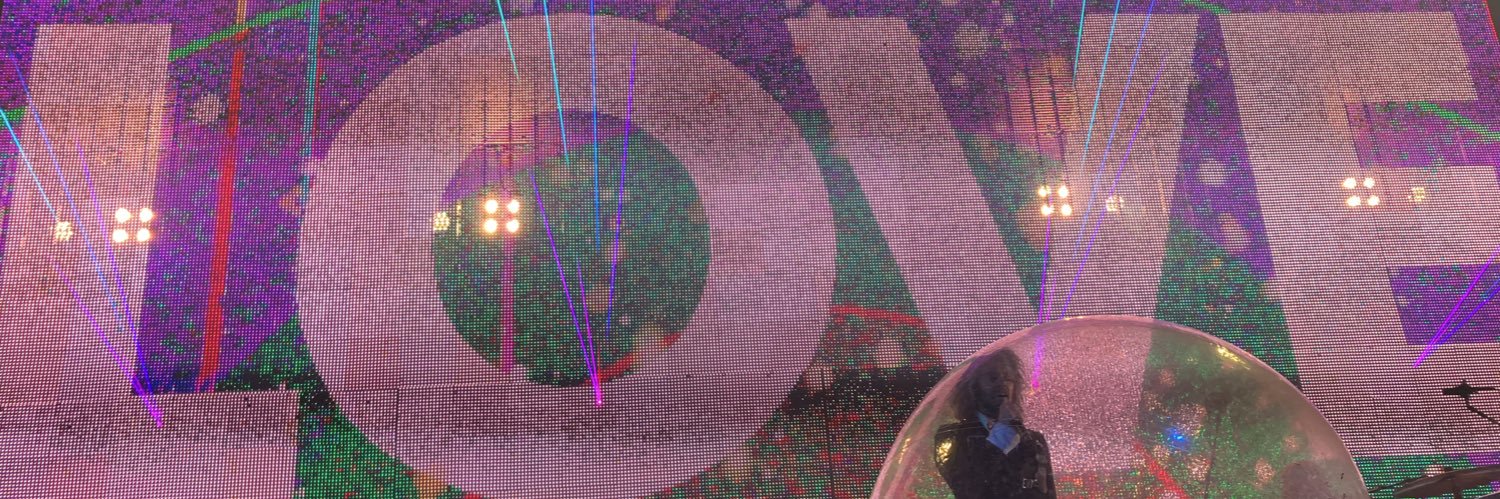 relight_it_kat's profile banner image