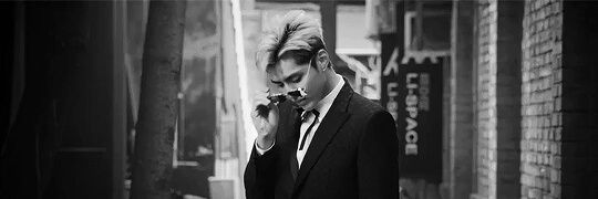 ทักษิณ banner