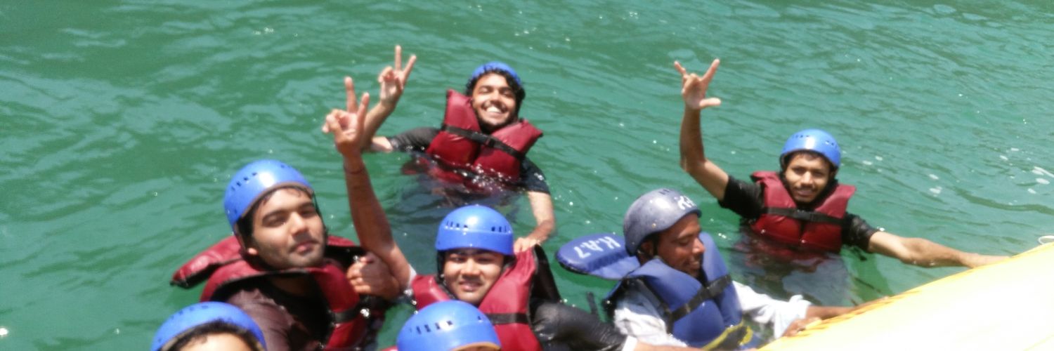adv_abhinv's profile banner image