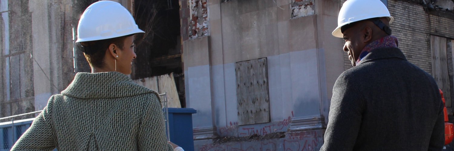 aisha_glover's profile banner image