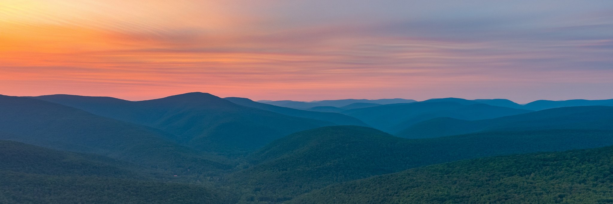 Full Moon Resort banner