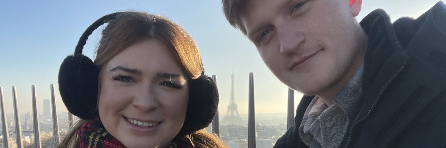 absnicolee's profile banner image