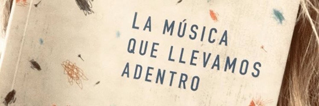 JuliJuaarez's profile banner image