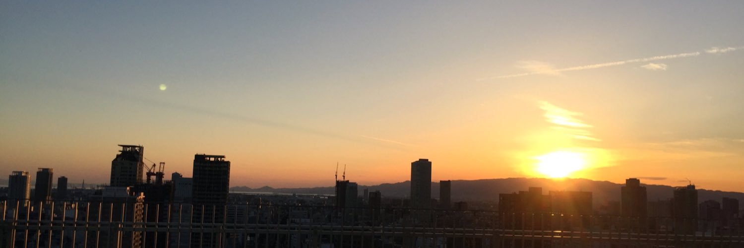 r_8fml's profile banner image