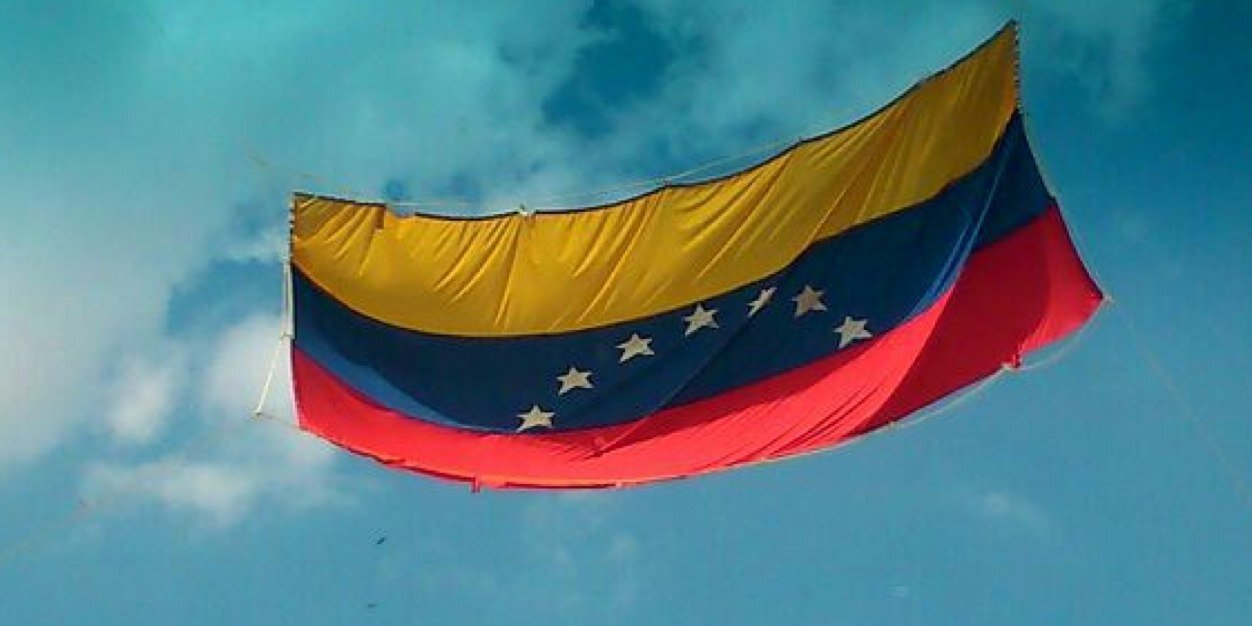 rossisaldivia's profile banner image