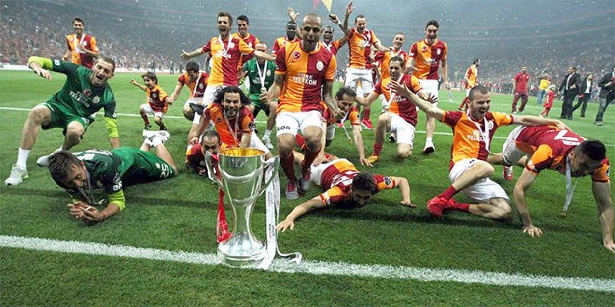 Emir904's profile banner image