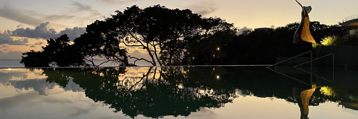 eyannini's profile banner image