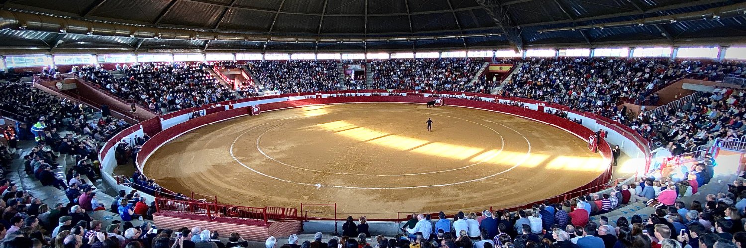 Plaza de Toros La Flecha banner