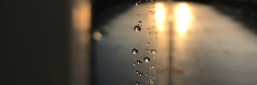 movingBON's profile banner image