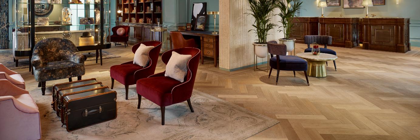 100 Queen's Gate Hotel London Kensington banner