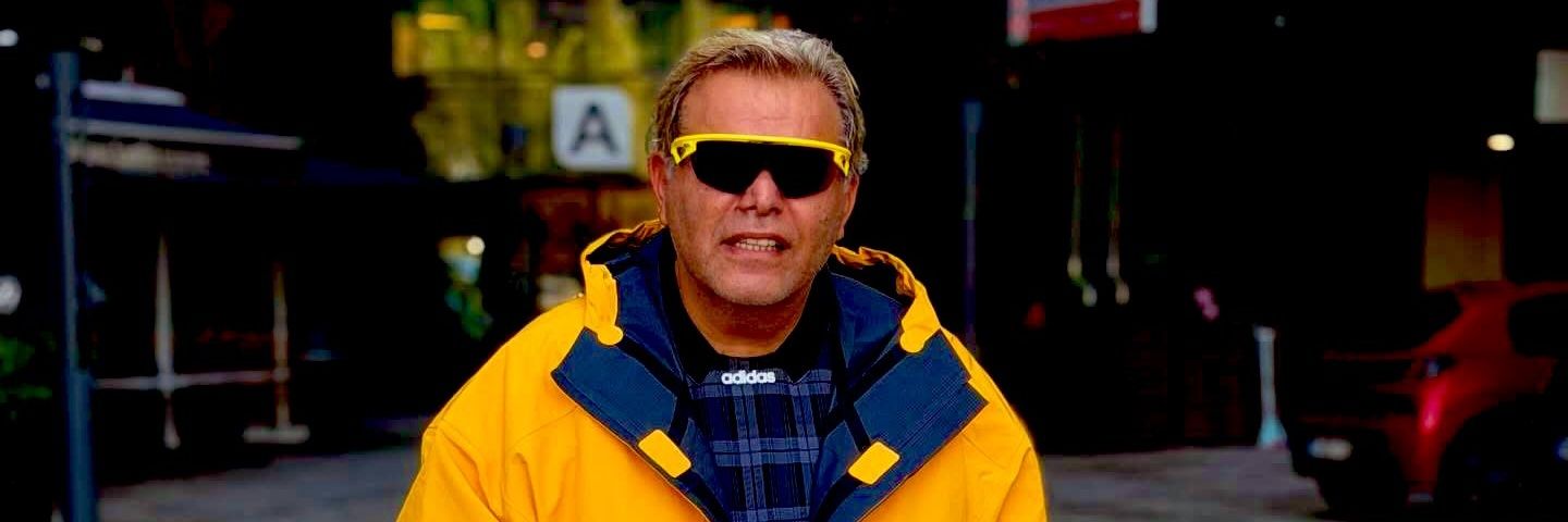 40 m G. Baltar banner