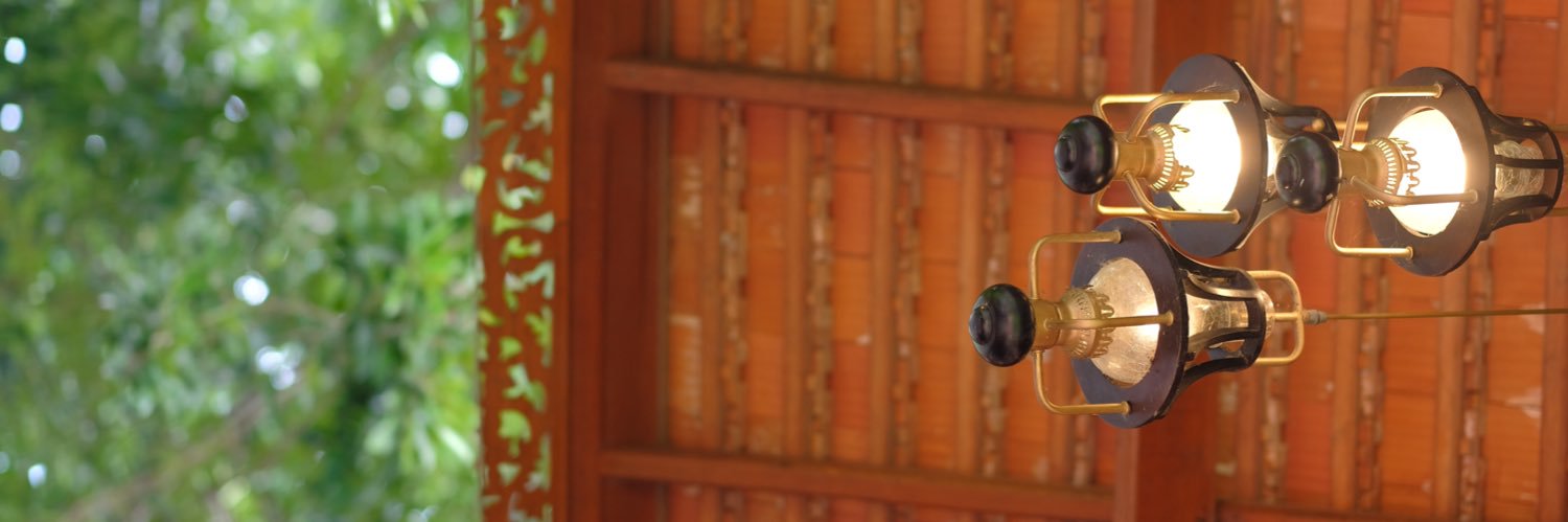 ratchaklao's profile banner image