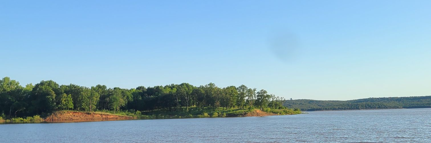 a n d r e w 🪐 banner