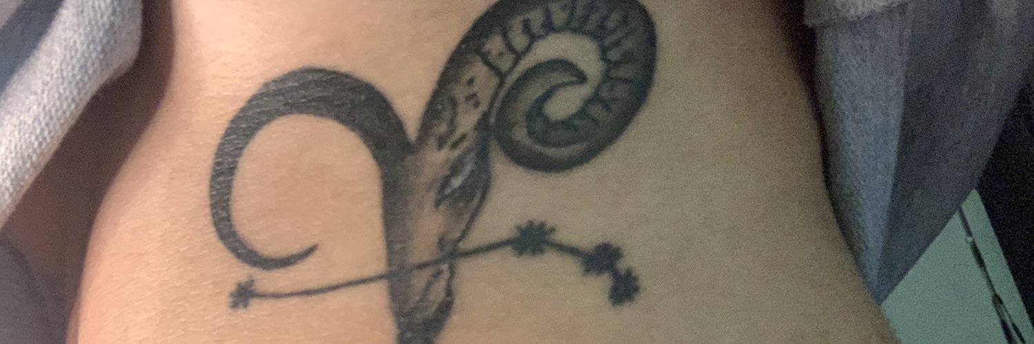QueenChaos__'s profile banner image