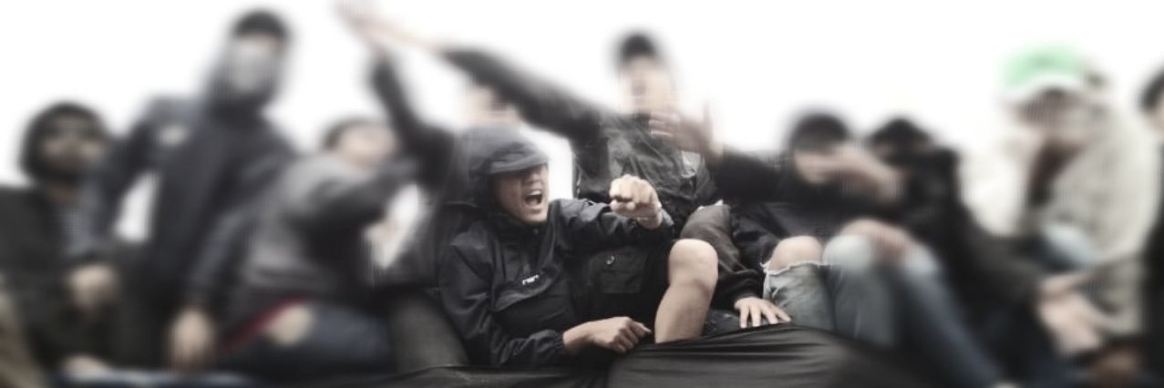 🦅 banner