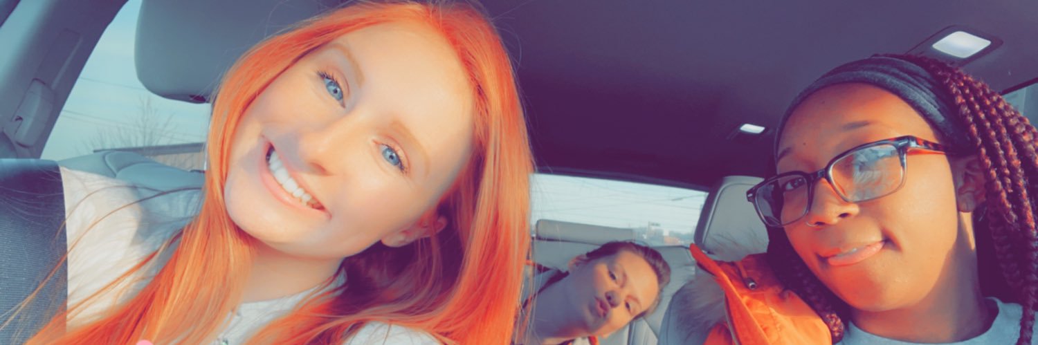 hannah_remley's profile banner image
