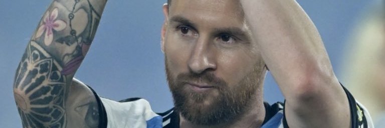 aaronsvom's profile banner image