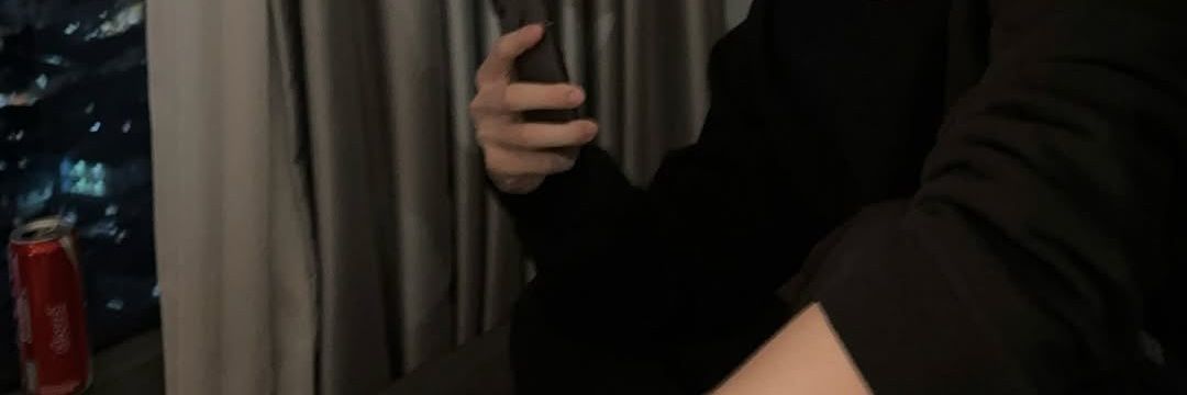 DAYY 🍑 banner