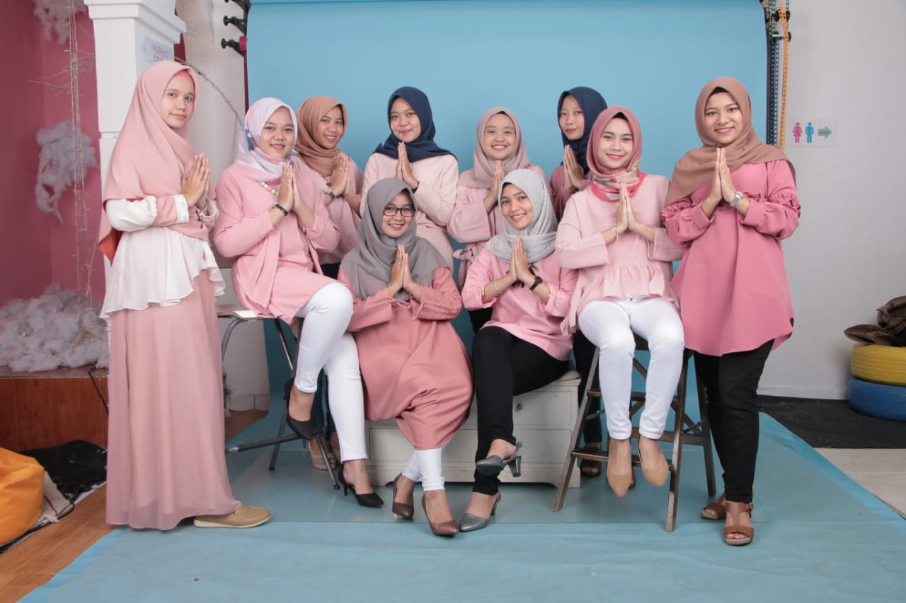 faraaahk's profile banner image