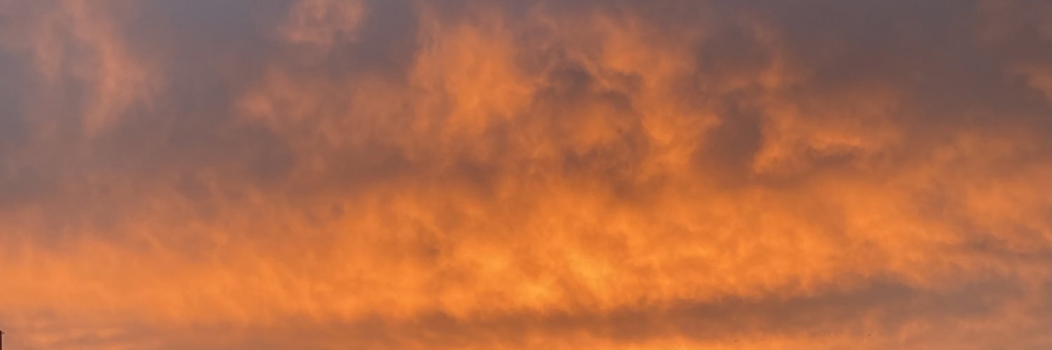lorewallays's profile banner image
