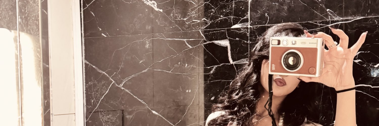 — banner