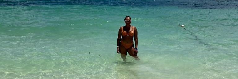 dkrorie's profile banner image