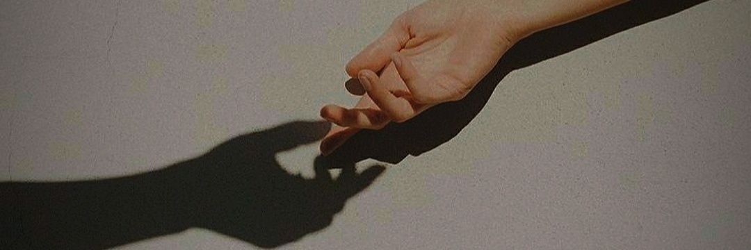 𝘔𝘣𝘢𝘺𝘶𝘭𝘭 banner