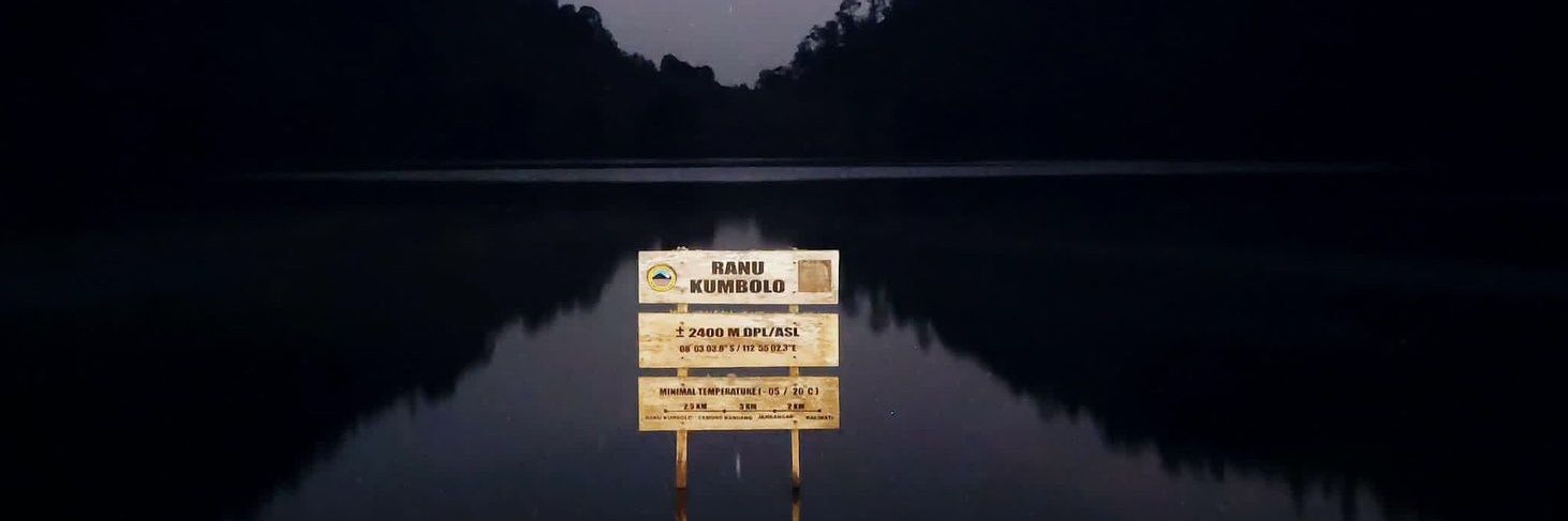 duapuluh empat banner