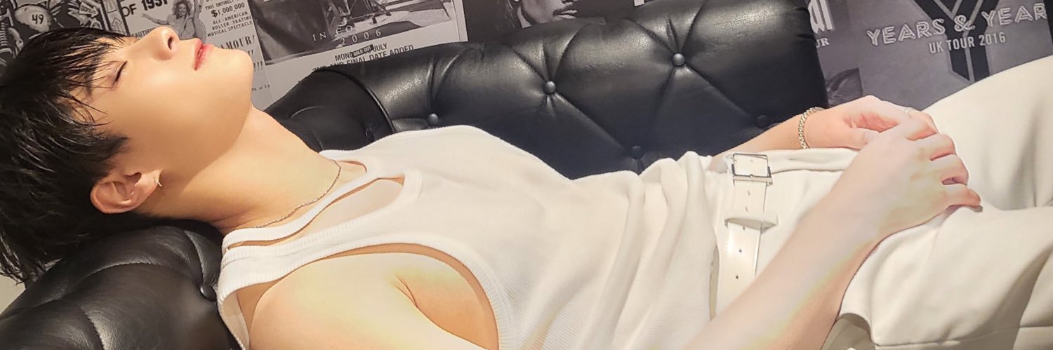 Twinkle Star Petals 🥀⚗️🍀🌙 banner