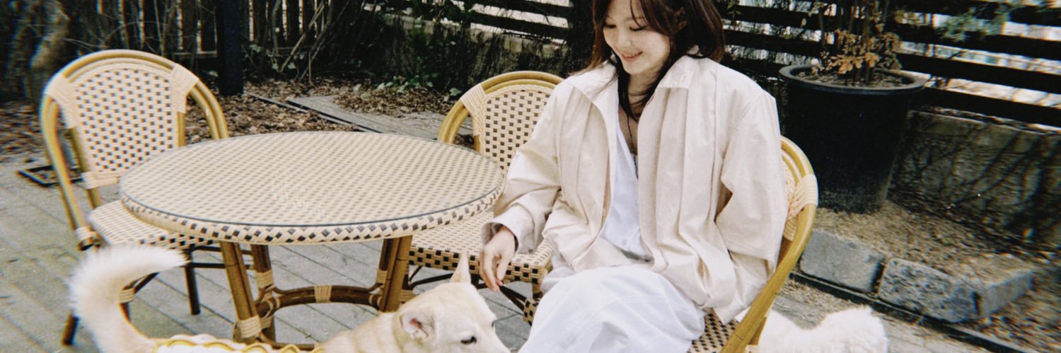 미료 Miryo 的个人资料封面
