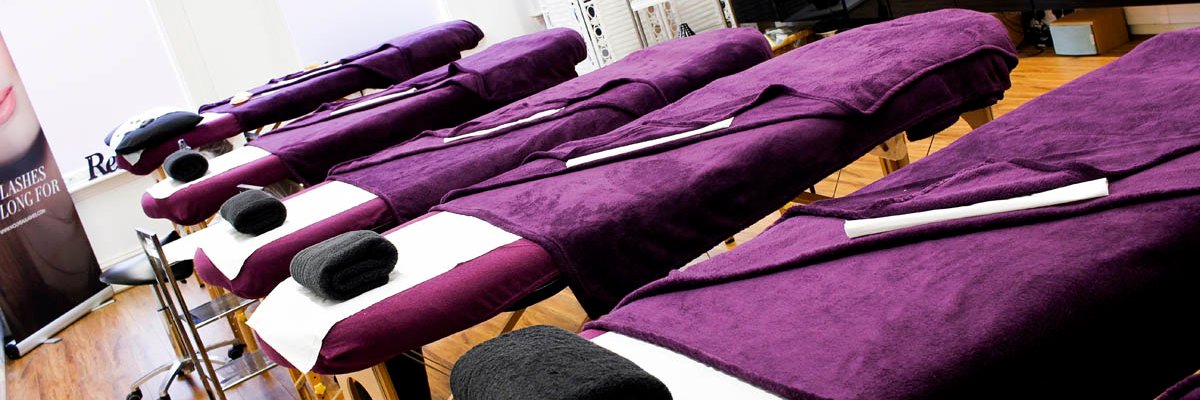YBeautique's profile banner image