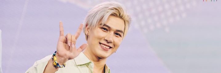 withlov40445967's profile banner image