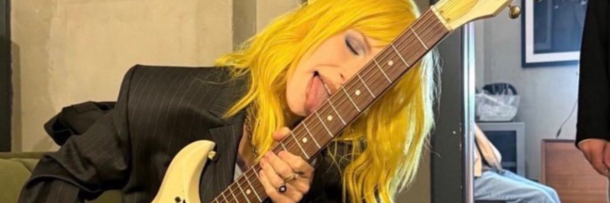 redrumkaroline's profile banner image